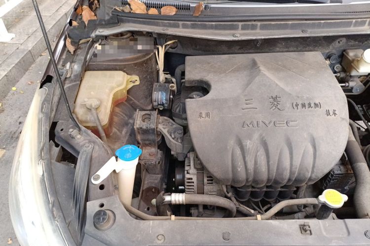 Used FORTHING Joyear S50 2014 1.5L Manual Luxury Model Engine Bay Right