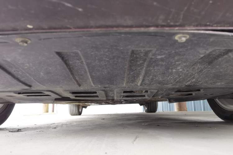 Used FORTHING Joyear S50 2014 1.6L CVT Luxury Model Chassis Front