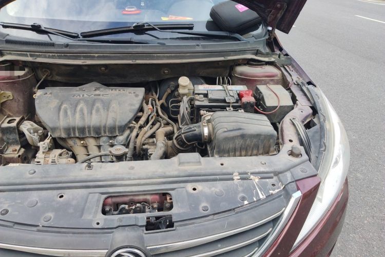 Used FORTHING Joyear S50 2014 1.6L CVT Luxury Model Engine Bay Left
