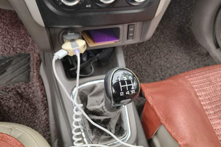 Used FORTHING Joyear S50 2014 1.5L Manual Luxury Model Gear Lever