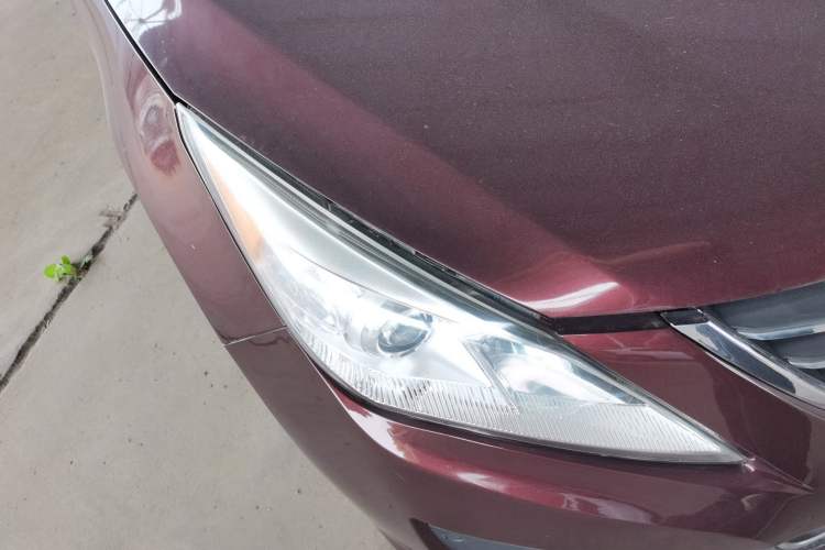 Used FORTHING Joyear S50 2014 1.6L CVT Luxury Model Right Front Headlight