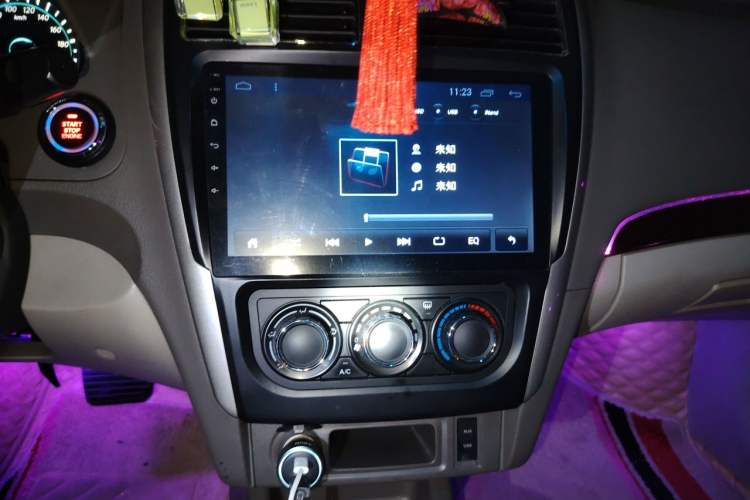 Used FORTHING Joyear S50 2014 1.6L CVT Luxury Model Audio And AC Panel