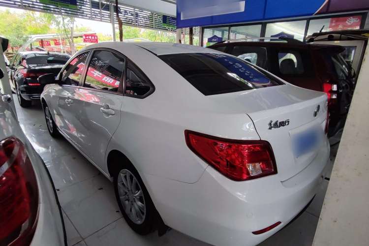 Used FORTHING Joyear S50 2014 1.6L CVT Luxury Model Exterior 3