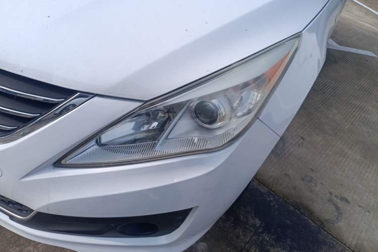 Used FORTHING Joyear S50 2014 1.6L CVT Luxury Model Left Front Headlight