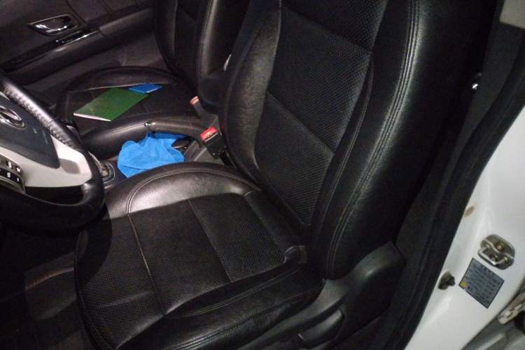 Used FORTHING Joyear S50 2014 1.5L Manual Luxury Edition Left Front Seat