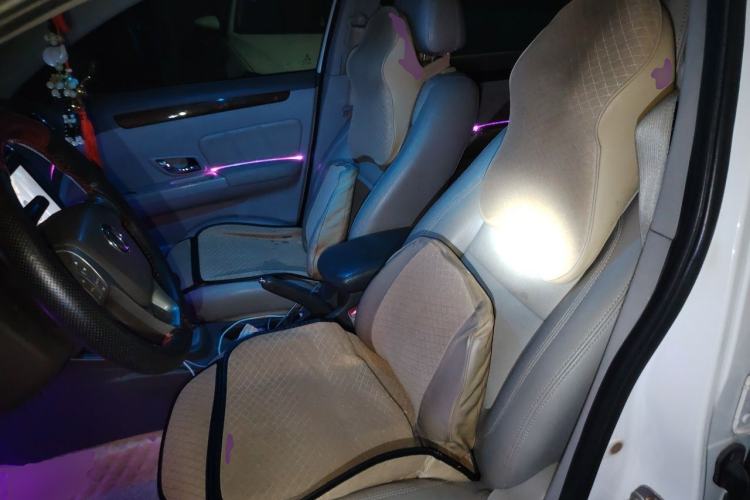 Used FORTHING Joyear S50 2014 1.6L CVT Luxury Model Left Front Seat
