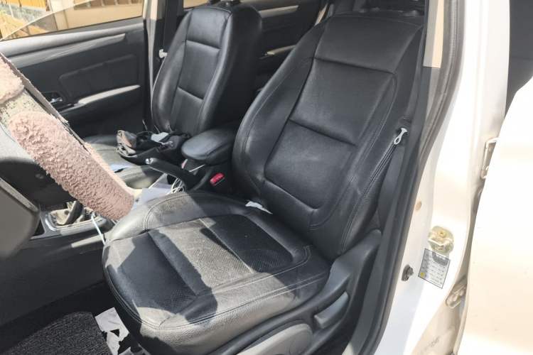 Used FORTHING Joyear S50 2014 1.5L Manual Luxury Edition Left Front Seat