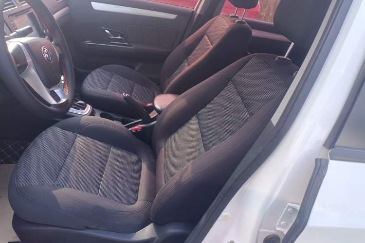 Used FORTHING Joyear S50 2014 1.6L CVT Luxury Model Left Front Seat