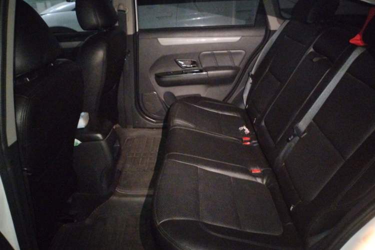 Used FORTHING Joyear S50 2014 1.5L Manual Luxury Edition Left Rear Seat