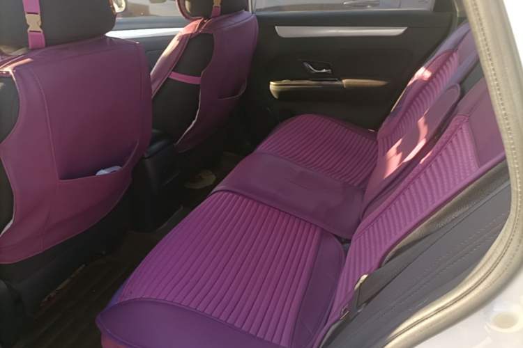Used FORTHING Joyear S50 2014 1.6L CVT Luxury Model Left Rear Seat