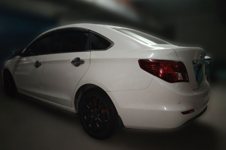 Used FORTHING Joyear S50 2014 1.6L CVT Luxury Model Rear Left 45 Deg