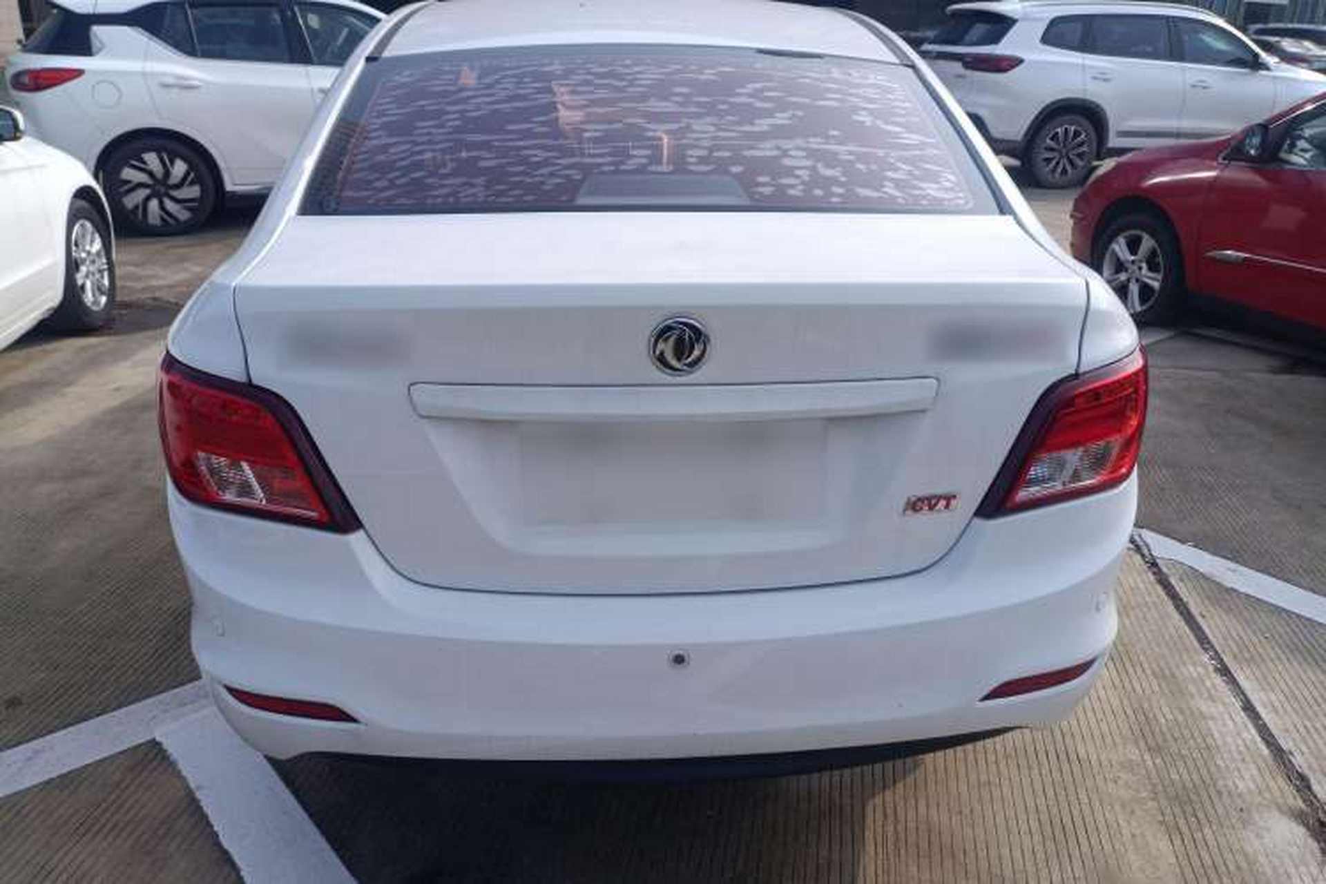 Used FORTHING Joyear S50 2014 1.6L CVT Luxury Model Rear