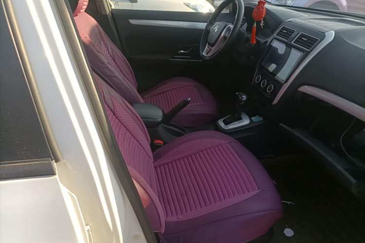 Used FORTHING Joyear S50 2014 1.6L CVT Luxury Model Right Front Seat