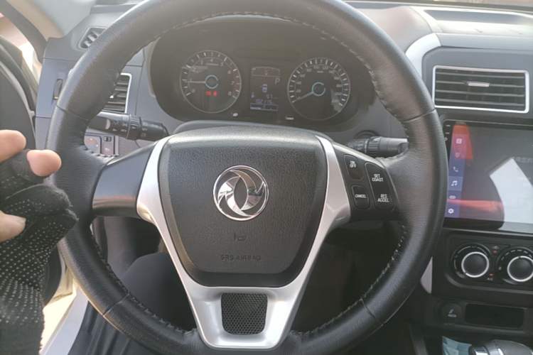 Used FORTHING Joyear S50 2014 1.6L CVT Luxury Model Steering Wheel
