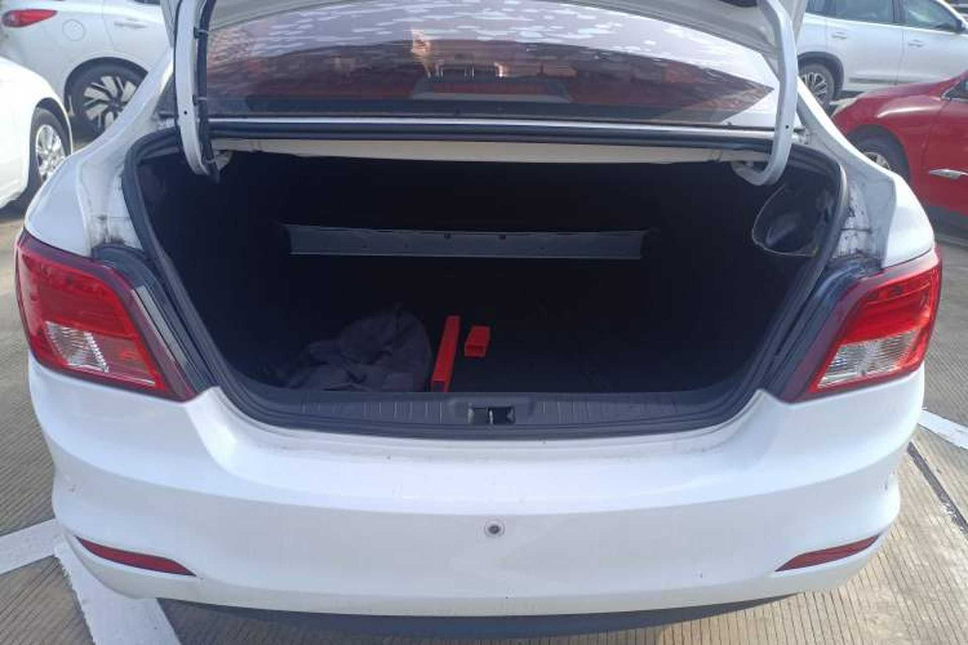 Used FORTHING Joyear S50 2014 1.6L CVT Luxury Model Trunk