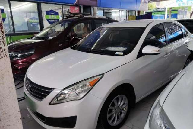 Used FORTHING Joyear S50 2014 1.6L CVT Luxury Model