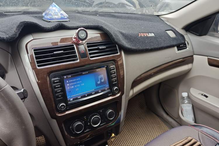 Used FORTHING Joyear S50 2016 1.5L Manual Luxury Edition Audio And AC Panel