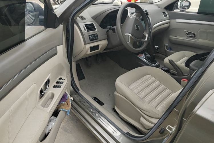 Used FORTHING Joyear S50 2016 1.5L Manual Luxury Model Driver Seat