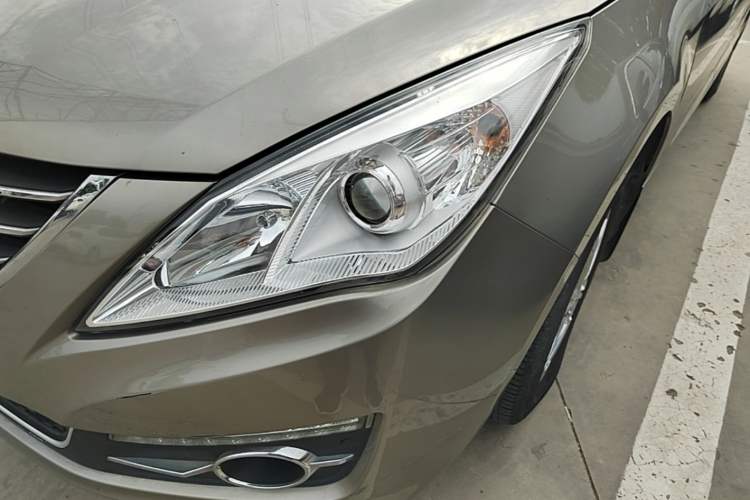 Used FORTHING Joyear S50 2016 1.5L Manual Luxury Model Left Front Headlight