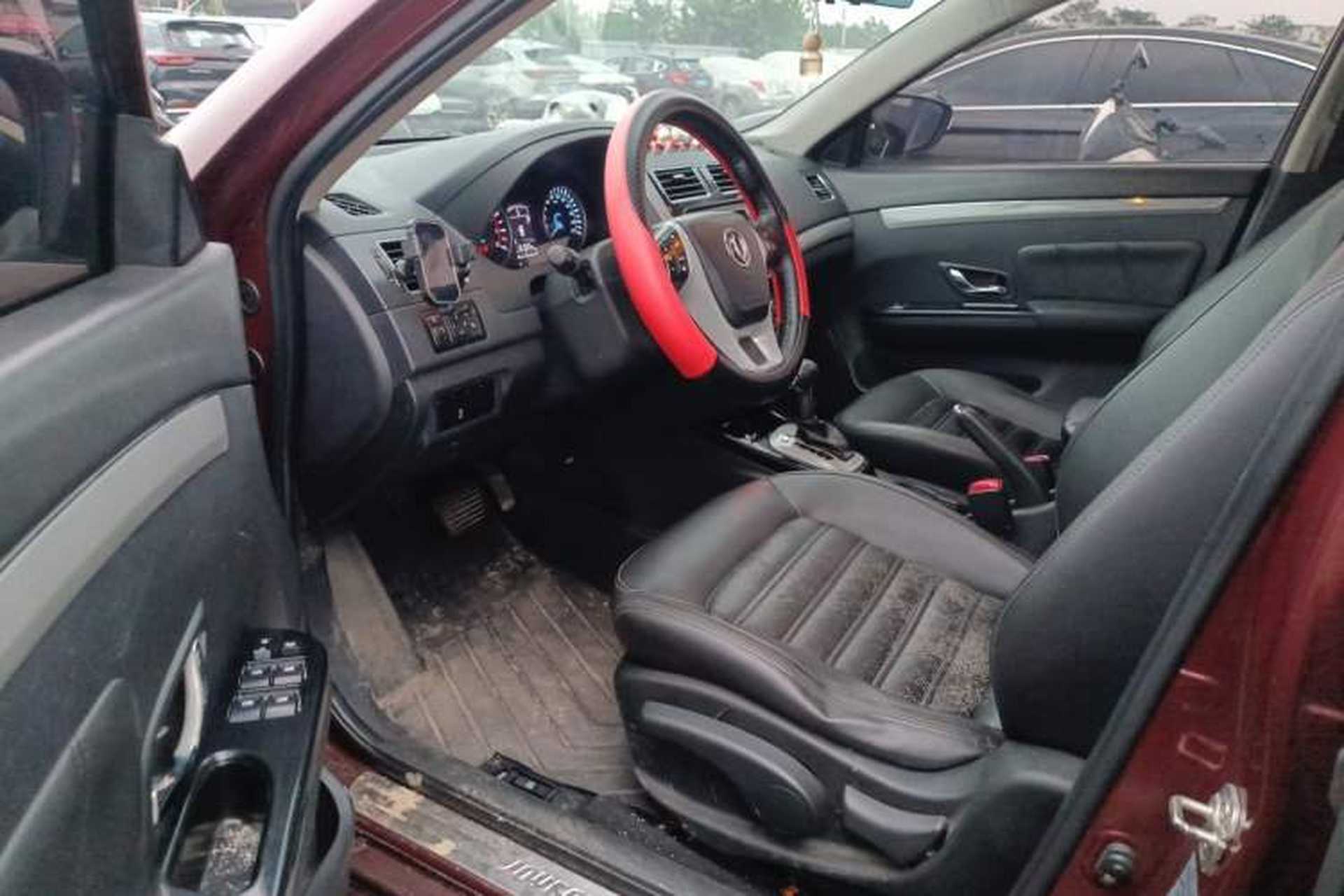 Used FORTHING Joyear S50 2016 1.6L CVT Deluxe Model Driver Seat