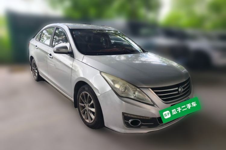 Used FORTHING Joyear S50 2016 1.6L CVT Luxury Model Front Right 45 Deg