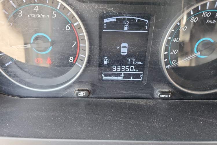Used FORTHING Joyear S50 2016 1.5L Manual Luxury Edition Odometer Close Up