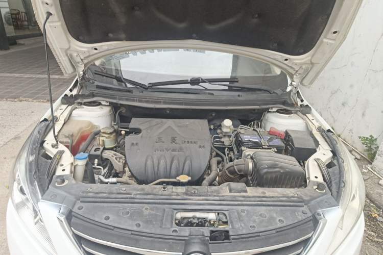 Used FORTHING Joyear S50 2016 1.5L Manual Luxury Edition Engine Bay