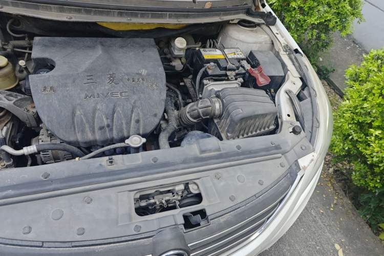 Used FORTHING Joyear S50 2016 1.5L Manual Luxury Model Engine Bay Left