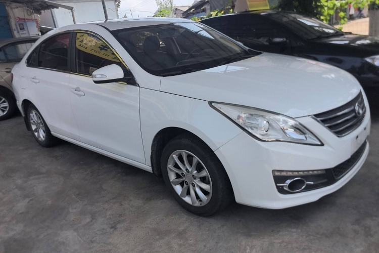 Used FORTHING Joyear S50 2016 1.6L CVT Deluxe Model Exterior 2