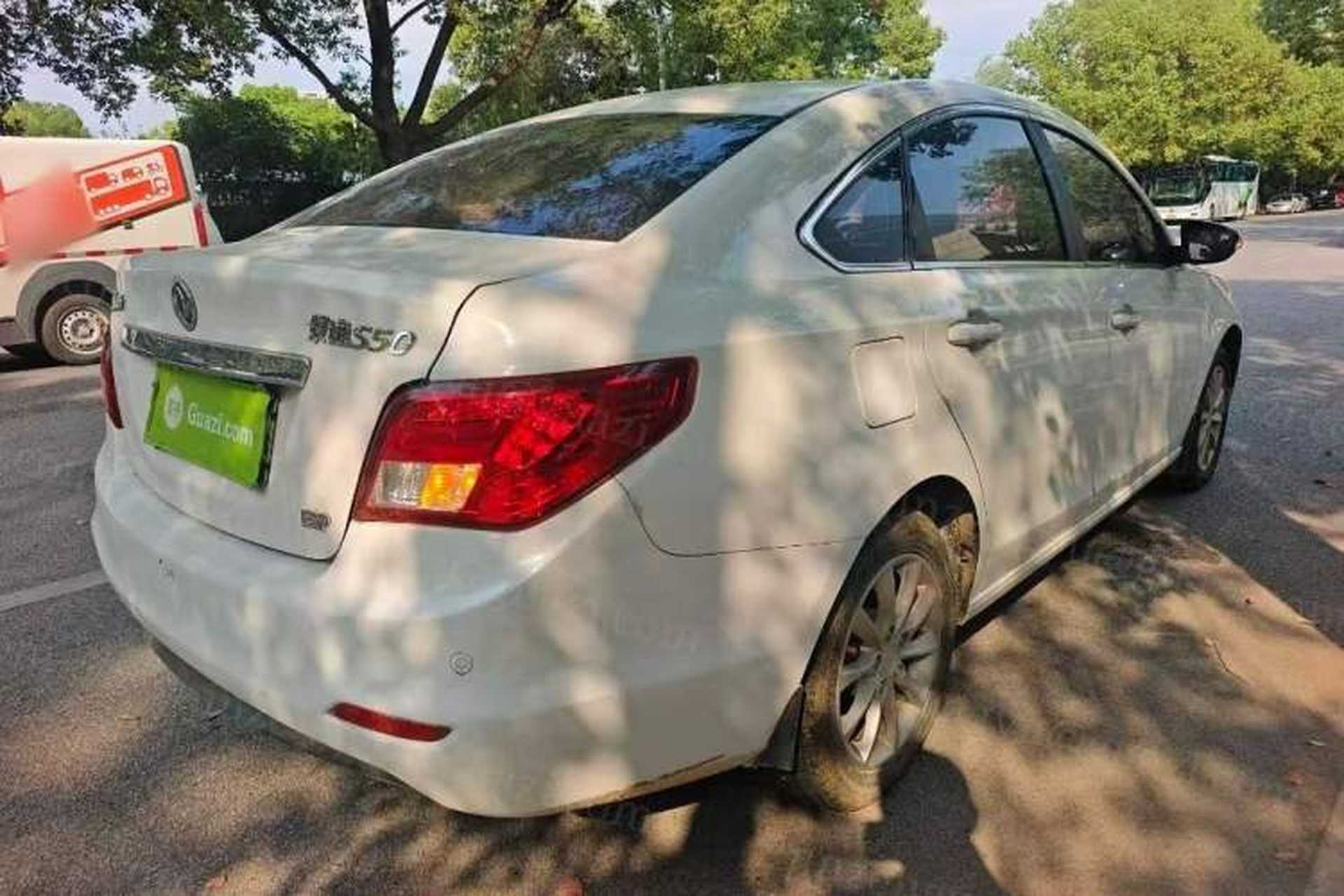 Used FORTHING Joyear S50 2016 1.5L Manual Luxury Edition Exterior 5