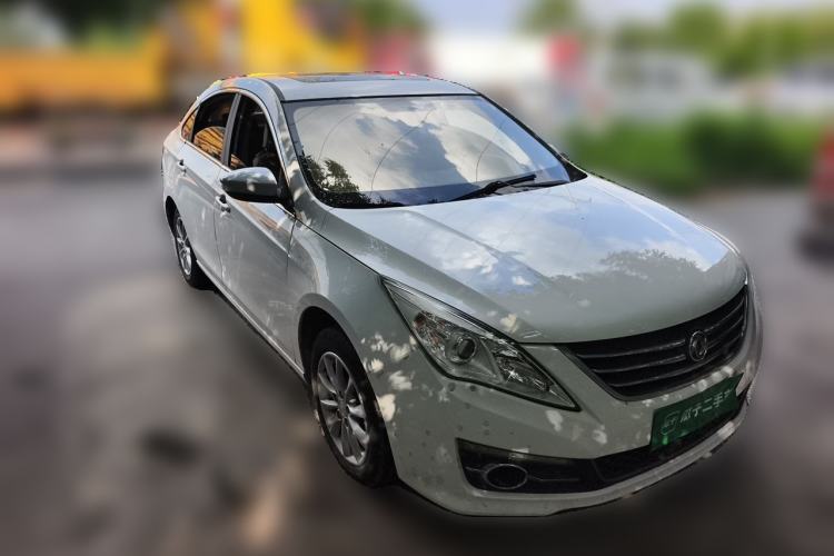 Used FORTHING Joyear S50 2016 1.5L Manual Luxury Edition Front Right 45 Deg