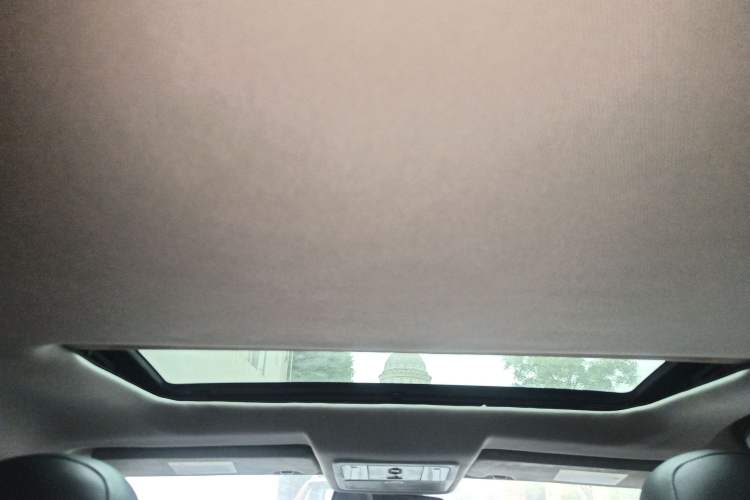 Used FORTHING Joyear S50 2016 1.5L Manual Luxury Edition Headliner