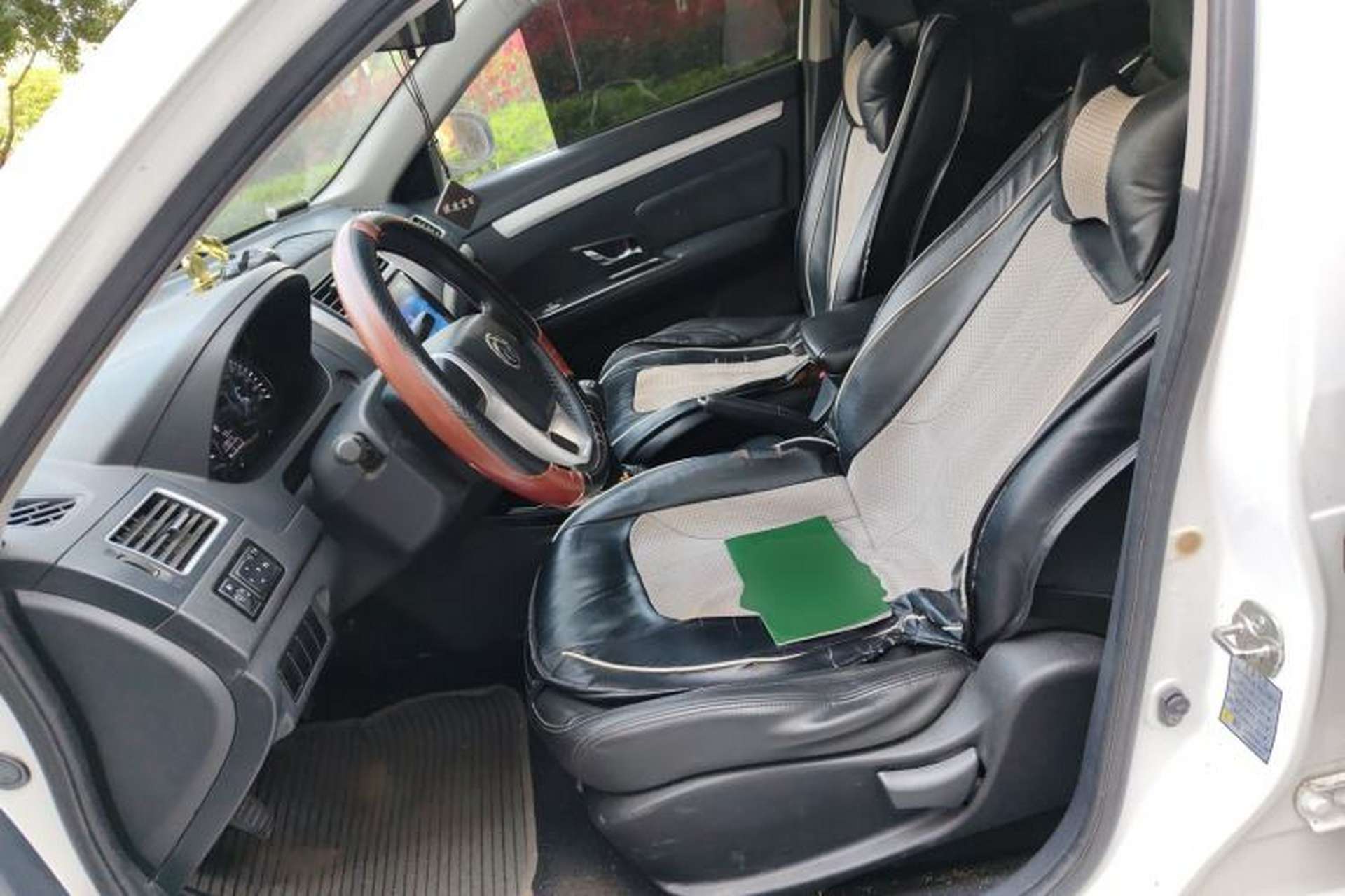 Used FORTHING Joyear S50 2016 1.5L Manual Luxury Edition Left Front Seat