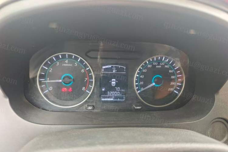 Used FORTHING Joyear S50 2016 1.5L Manual Luxury Edition Odometer Close Up