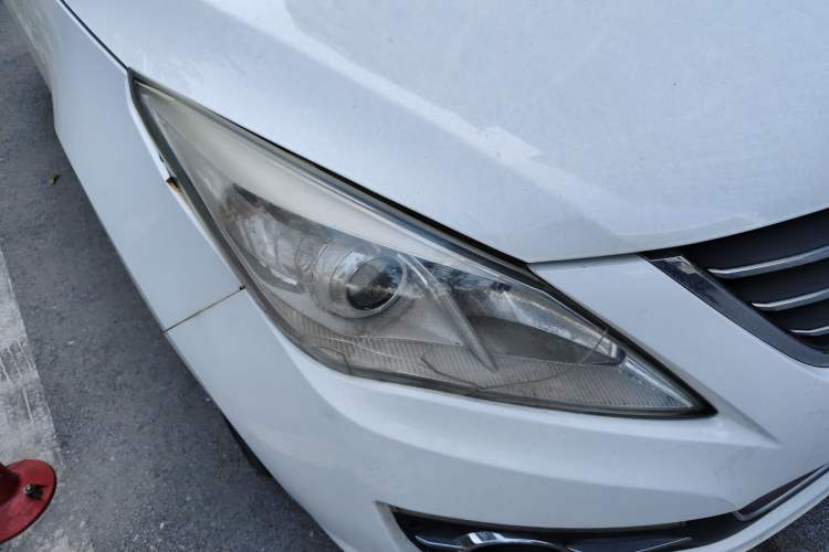 Used FORTHING Joyear S50 2016 1.5L Manual Luxury Edition Right Front Headlight
