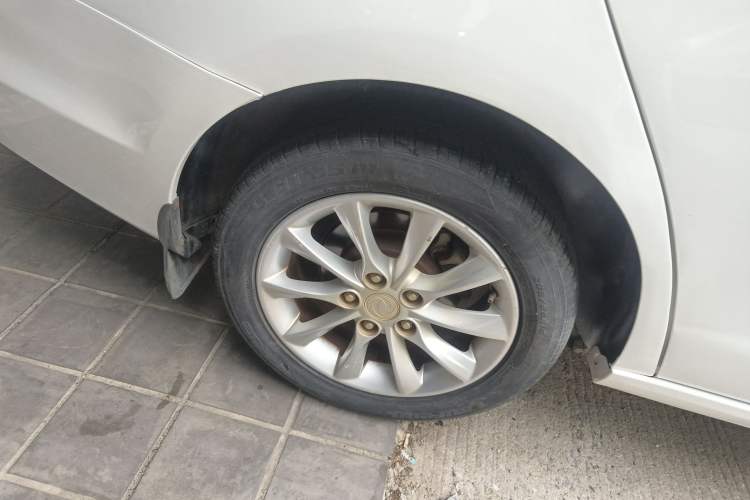 Used FORTHING Joyear S50 2016 1.5L Manual Luxury Edition Right Rear Wheel Hub