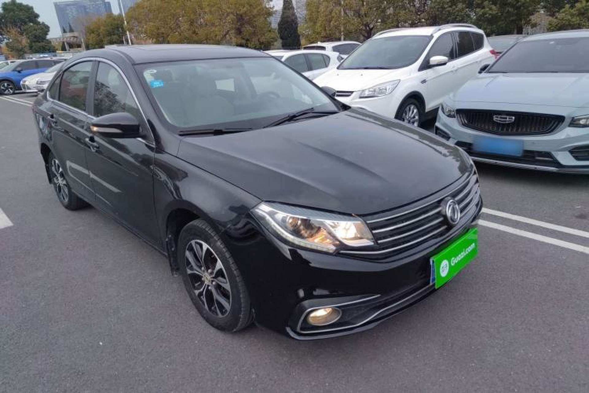 Used FORTHING Joyear S50 2017 1.5L Manual Luxury Model Front Right 45 Deg