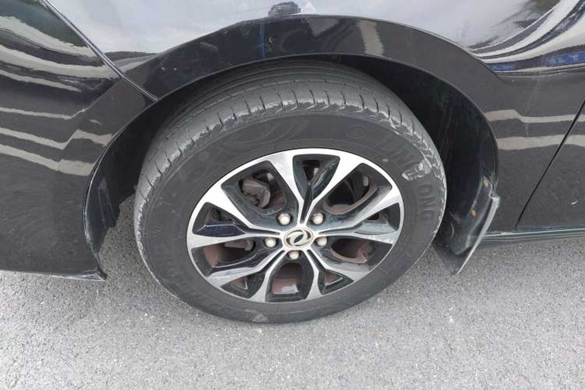 Used FORTHING Joyear S50 2017 1.5L Manual Luxury Model Left Front Wheel Hub