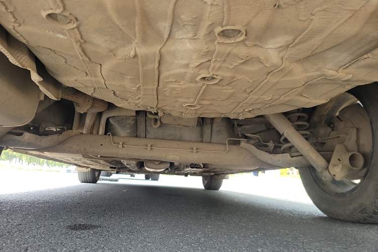 Used FORTHING Joyear S50 2017 1.6L CVT Luxury Model Chassis Rear