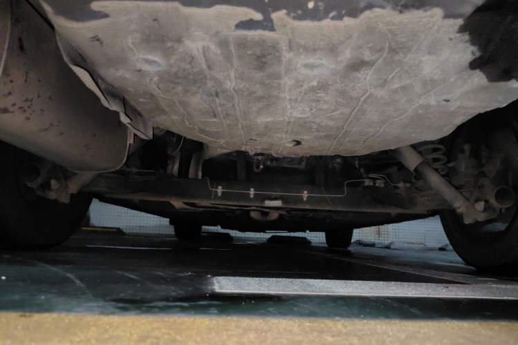 Used FORTHING Joyear S50 2017 1.6L CVT Luxury Model Chassis Rear