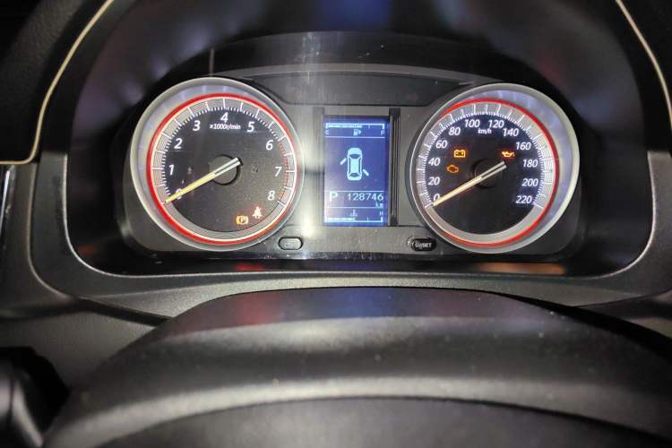 Used FORTHING Joyear S50 2017 1.6L CVT Luxury Model Odometer Close Up