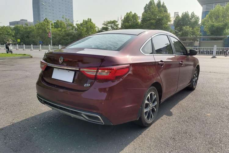 Used FORTHING Joyear S50 2017 1.5L Manual Luxury Model Exterior 6