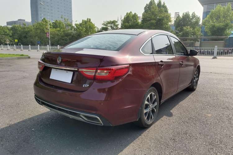 Used FORTHING Joyear S50 2017 1.5L Manual Luxury Model Exterior 7