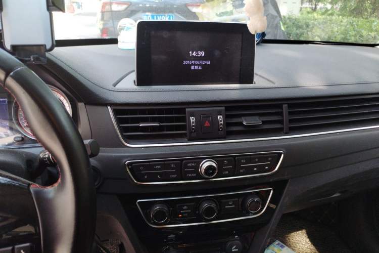 Used FORTHING Joyear S50 2017 1.5L Manual Luxury Version Audio And AC Panel