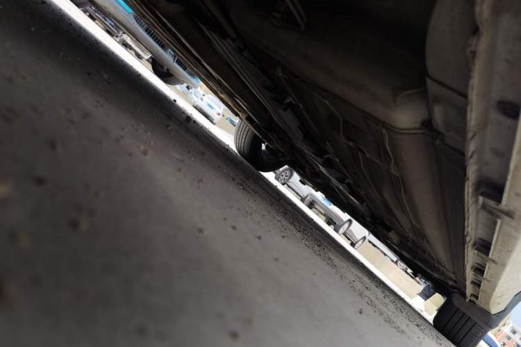 Used FORTHING Joyear S50 2017 1.6L CVT Luxury Model Chassis Rear Right