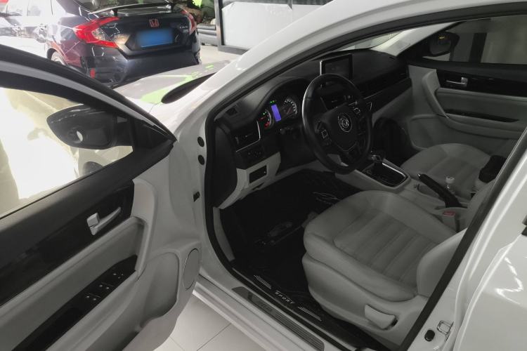 Used FORTHING Joyear S50 2017 1.6L CVT Luxury Model Driver Seat