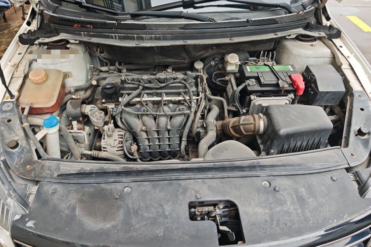 Used FORTHING Joyear S50 2017 1.6L CVT Luxury Model Engine Bay