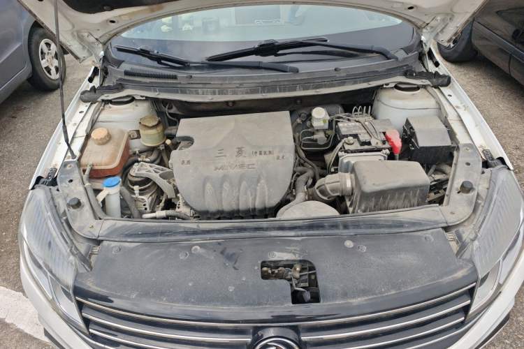 Used FORTHING Joyear S50 2017 1.5L Manual Luxury Model Engine Bay