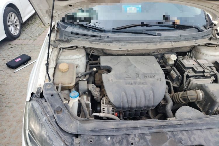 Used FORTHING Joyear S50 2017 1.6L CVT Luxury Model Engine Bay Right