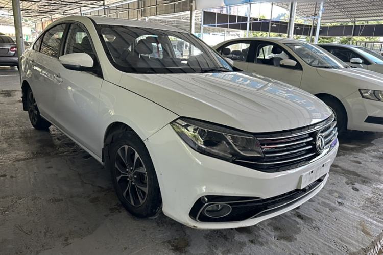 Used FORTHING Joyear S50 2017 1.5L Manual Luxury Model Exterior 2